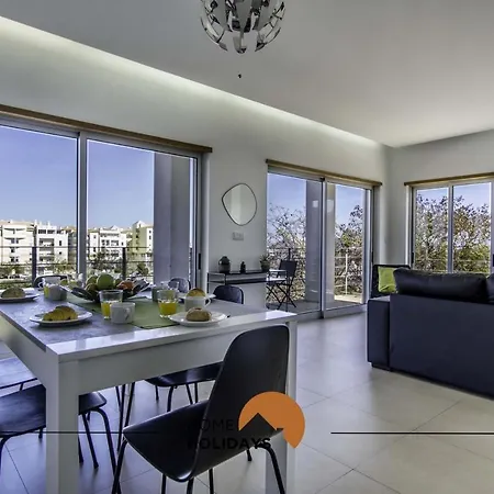 #143 Penthouse By Holidays Lejlighed Albufeira