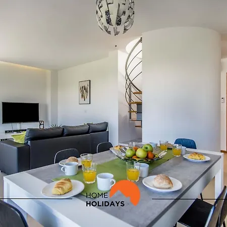 #143 Penthouse By Holidays 아파트 알부페이라