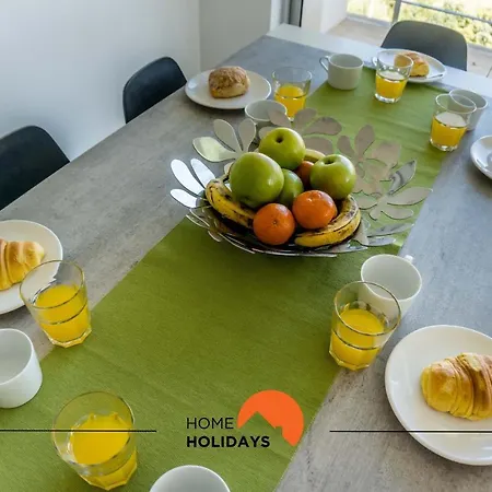 아파트 #143 Penthouse By Holidays *